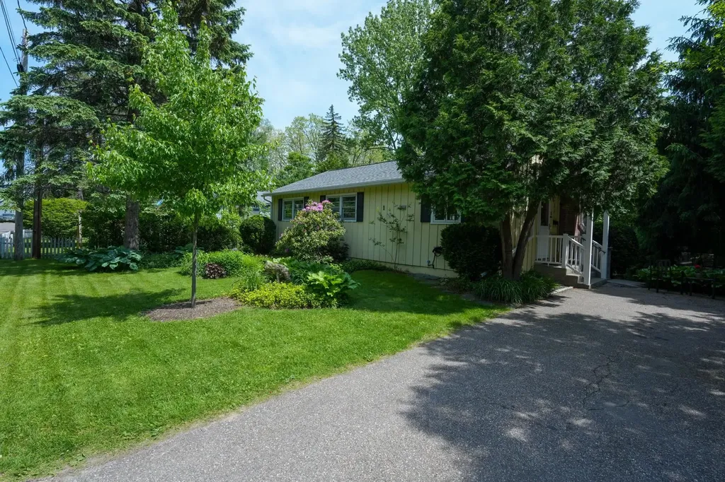 1 Deane Street South Burlington VT 05403