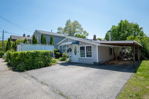 509 Cedar Street Manchester NH 03103