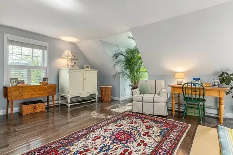 8 Central Avenue Portsmouth NH 03801