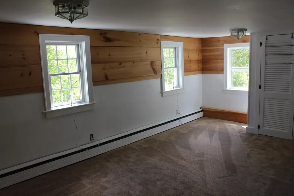 85 College Road Stratham NH 03885