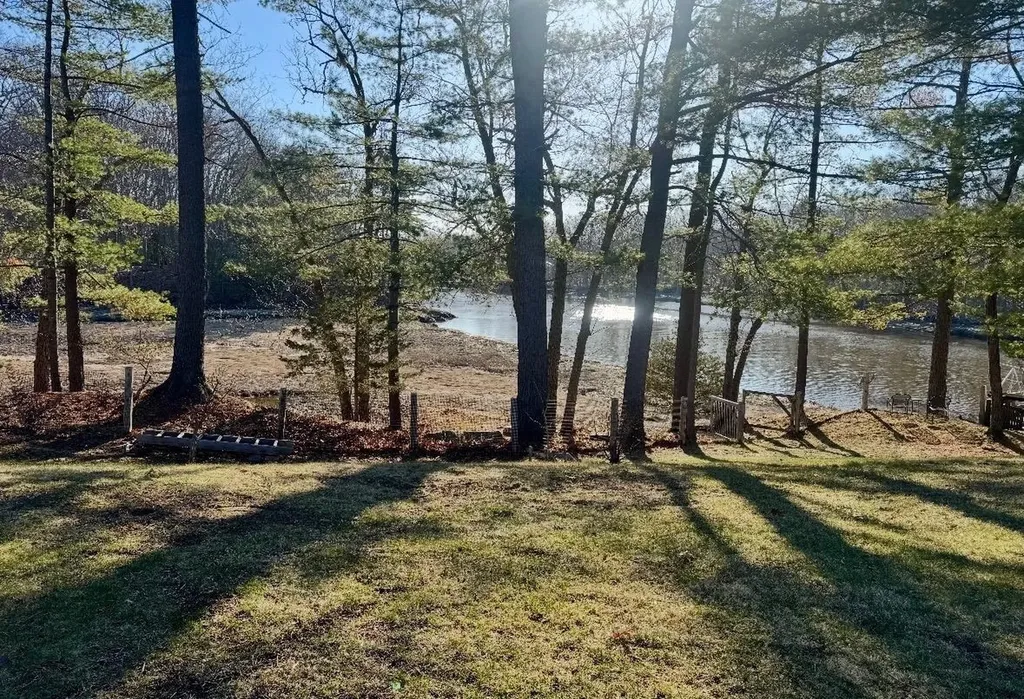 85 College Road Stratham NH 03885