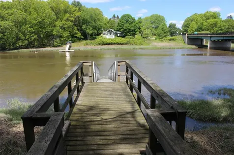 85 College Road Stratham NH 03885