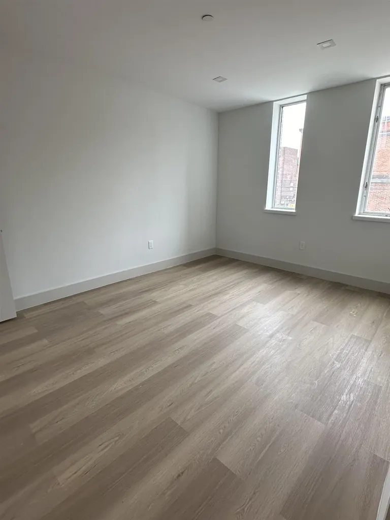 215 Main Street Brattleboro VT 05301