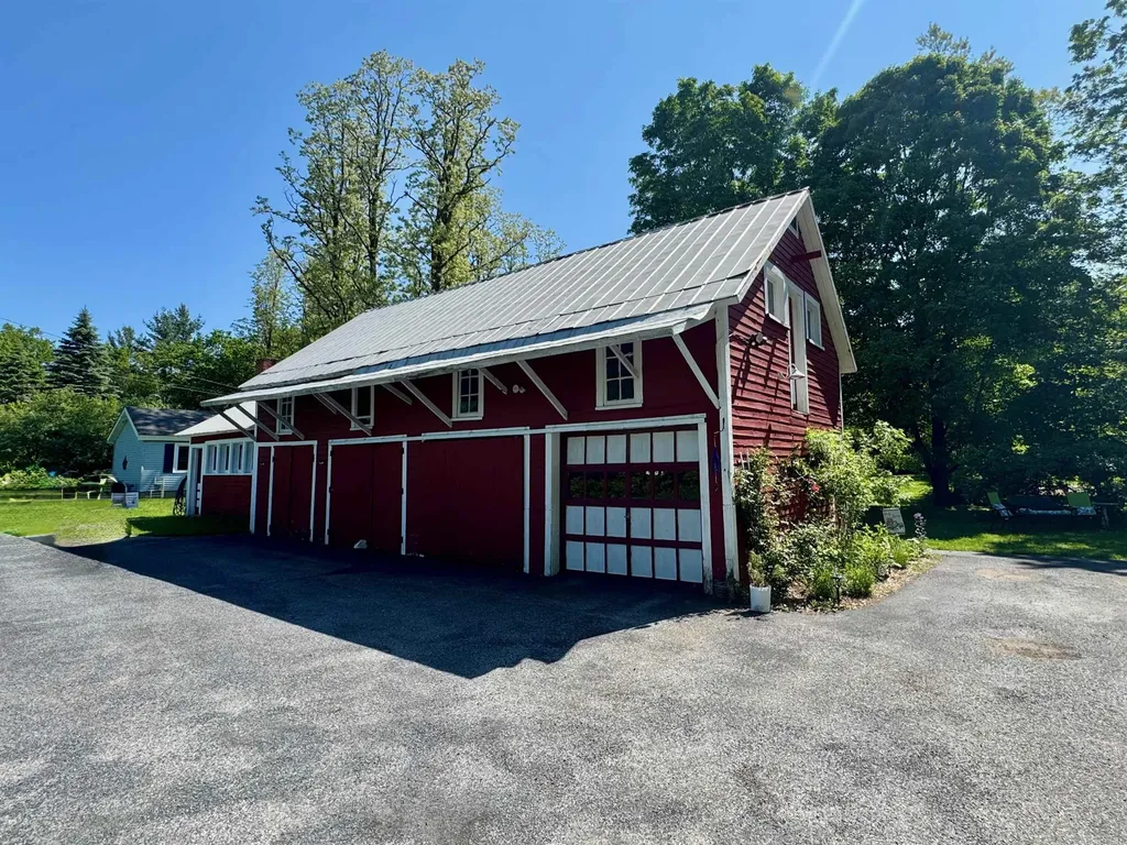 97 Buck Hill Road Shaftsbury VT 05262