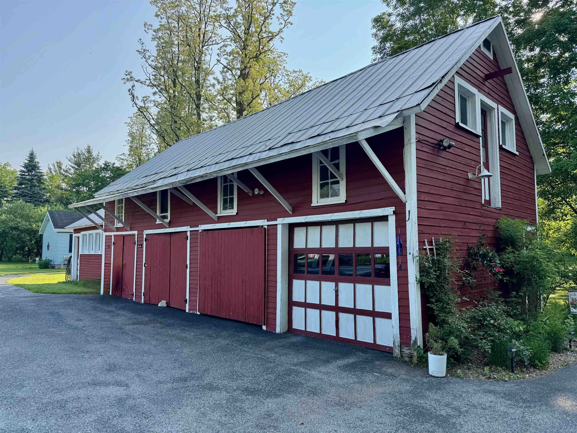 97 Buck Hill Road Shaftsbury VT 05262