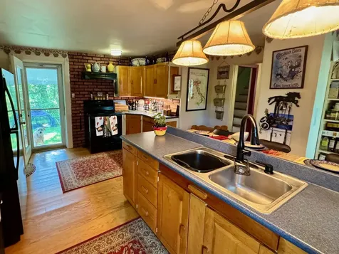 97 Buck Hill Road Shaftsbury VT 05262