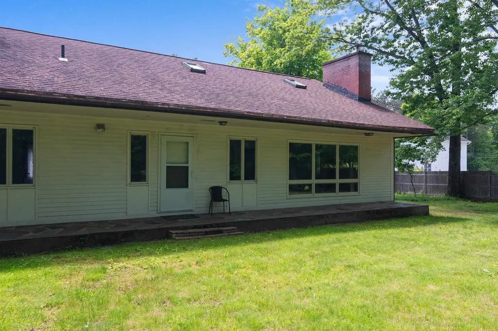 112 Jericho Road Essex VT 05452