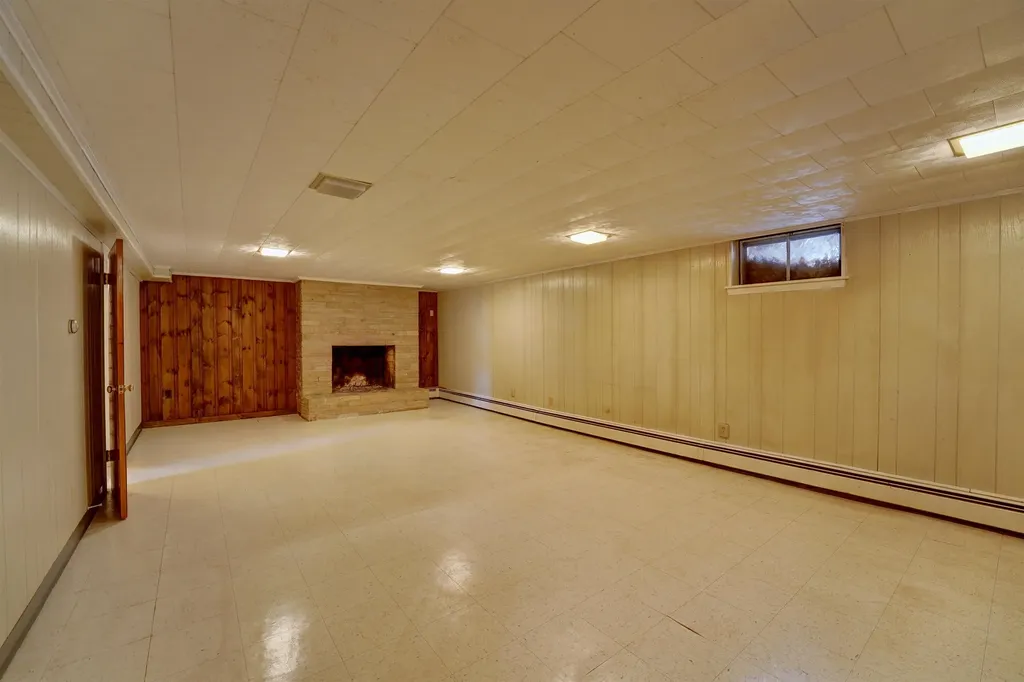 433 Central Road Rye NH 03870