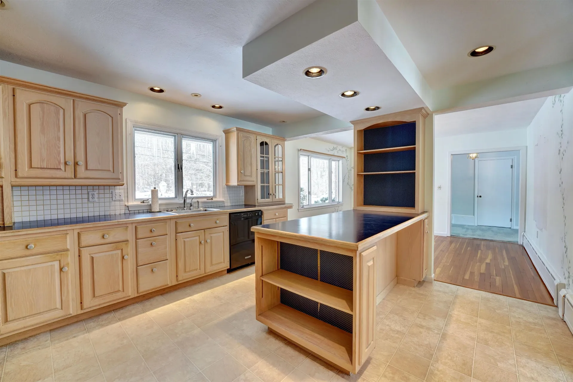 433 Central Road Rye NH 03870