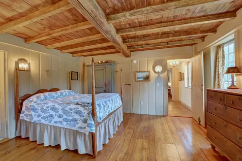 152 Portsmouth Avenue New Castle NH 03854
