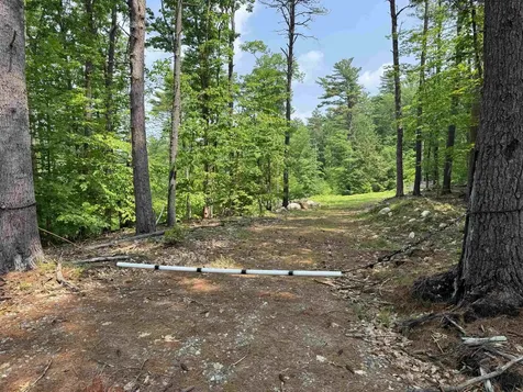 15 Circuit Road Ossipee NH 03864