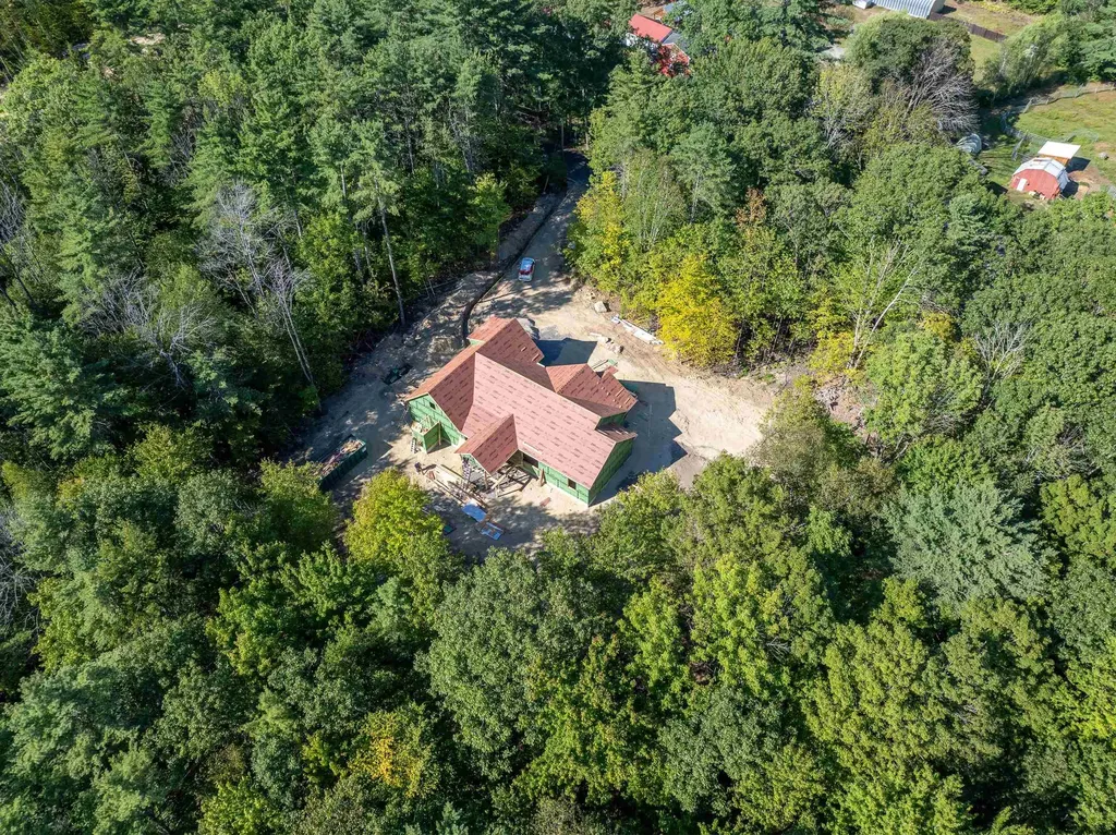 70 Hatch Corner Road Meredith NH 03253