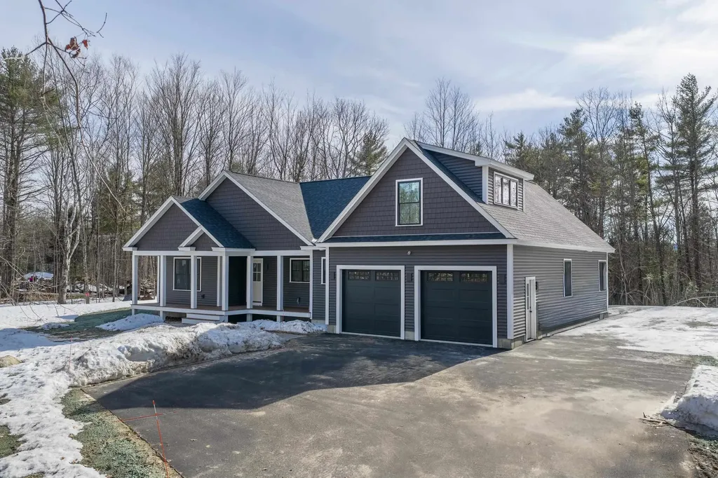 70 Hatch Corner Road Meredith NH 03253