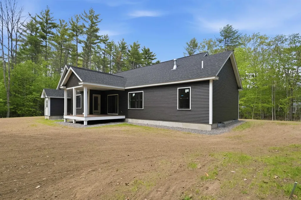 70 Hatch Corner Road Meredith NH 03253