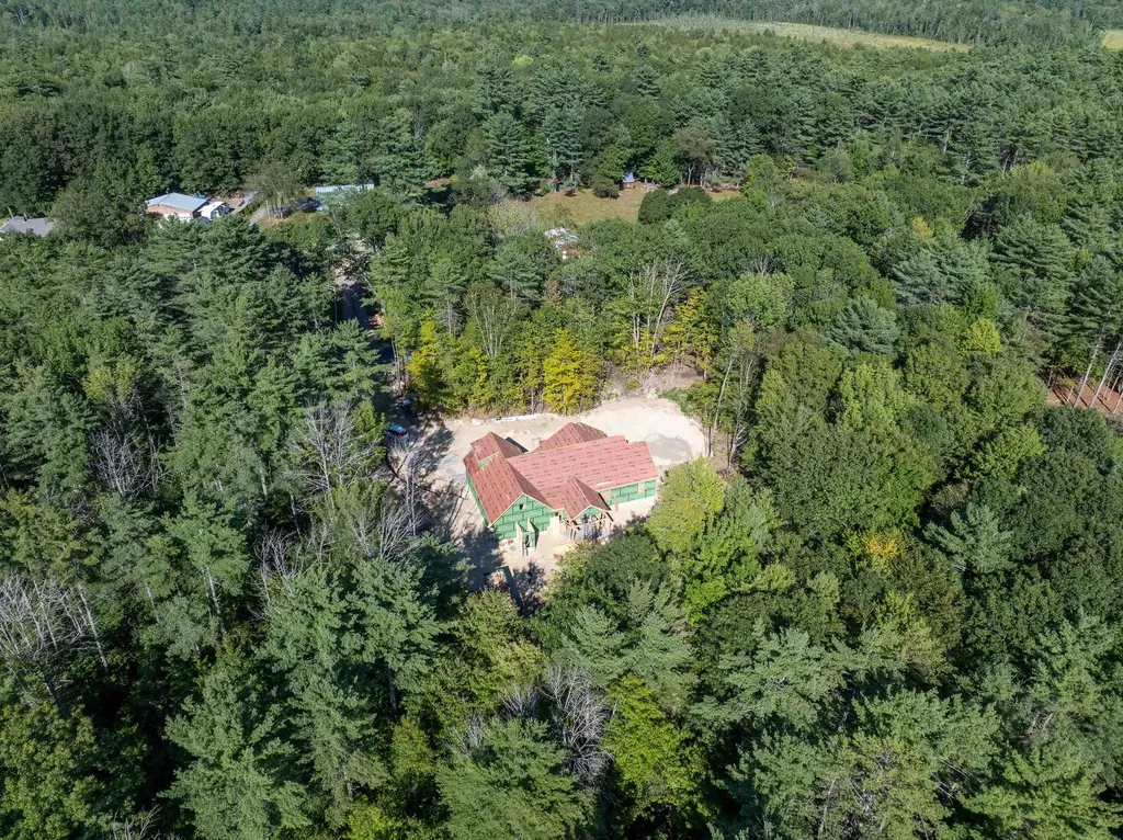 70 Hatch Corner Road Meredith NH 03253