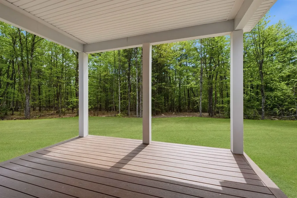 70 Hatch Corner Road Meredith NH 03253