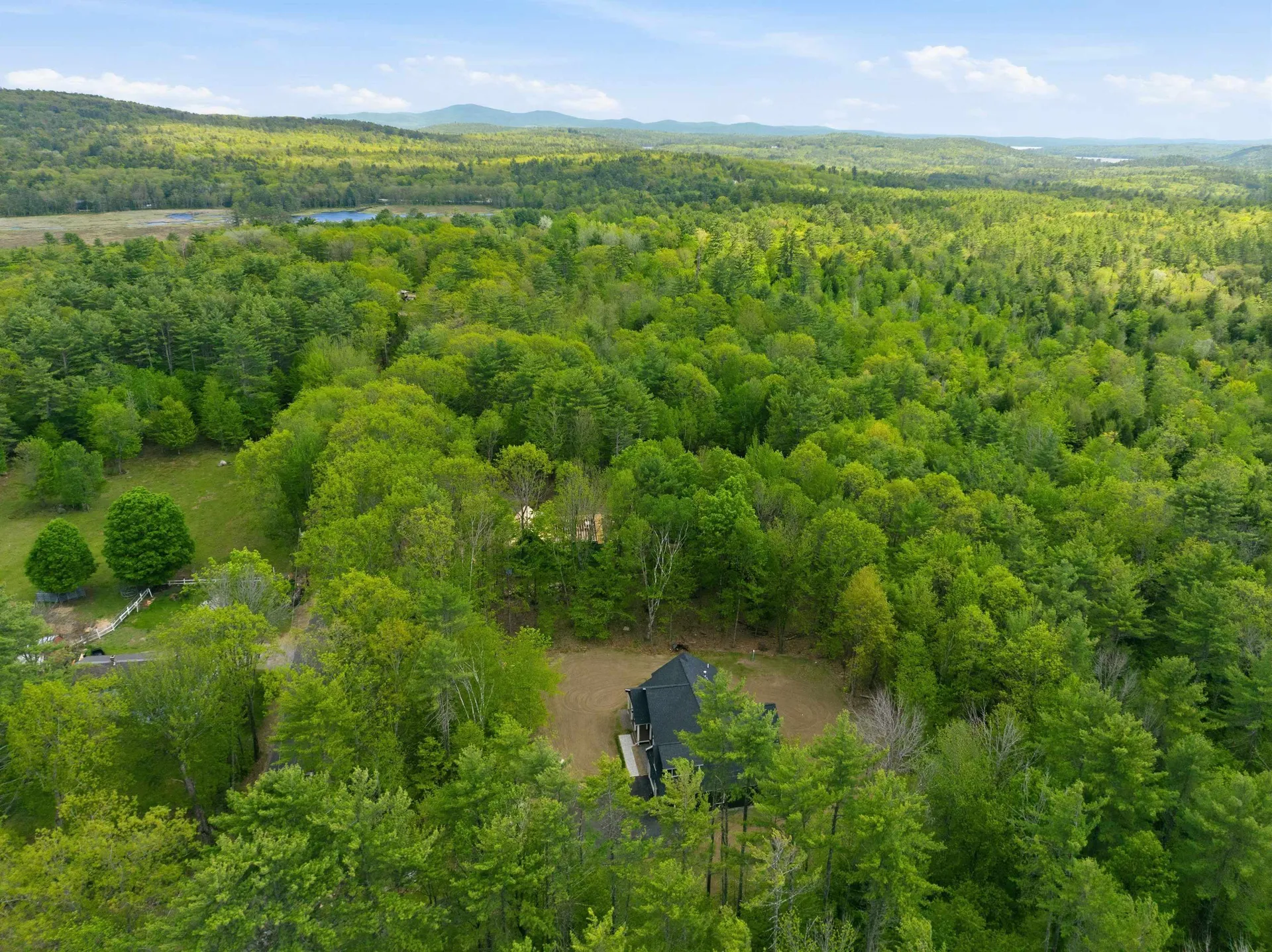 70 Hatch Corner Road Meredith NH 03253