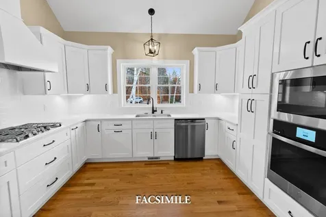 70 Hatch Corner Road Meredith NH 03253