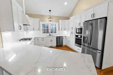 70 Hatch Corner Road Meredith NH 03253