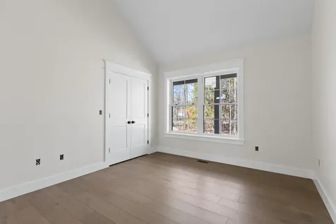 70 Hatch Corner Road Meredith NH 03253