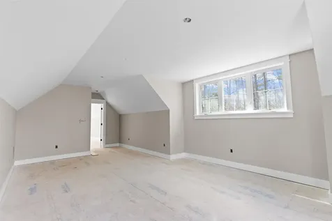 70 Hatch Corner Road Meredith NH 03253