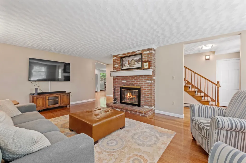6 Bona Vista Drive Bow NH 03304