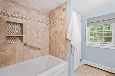 6 Bona Vista Drive Bow NH 03304