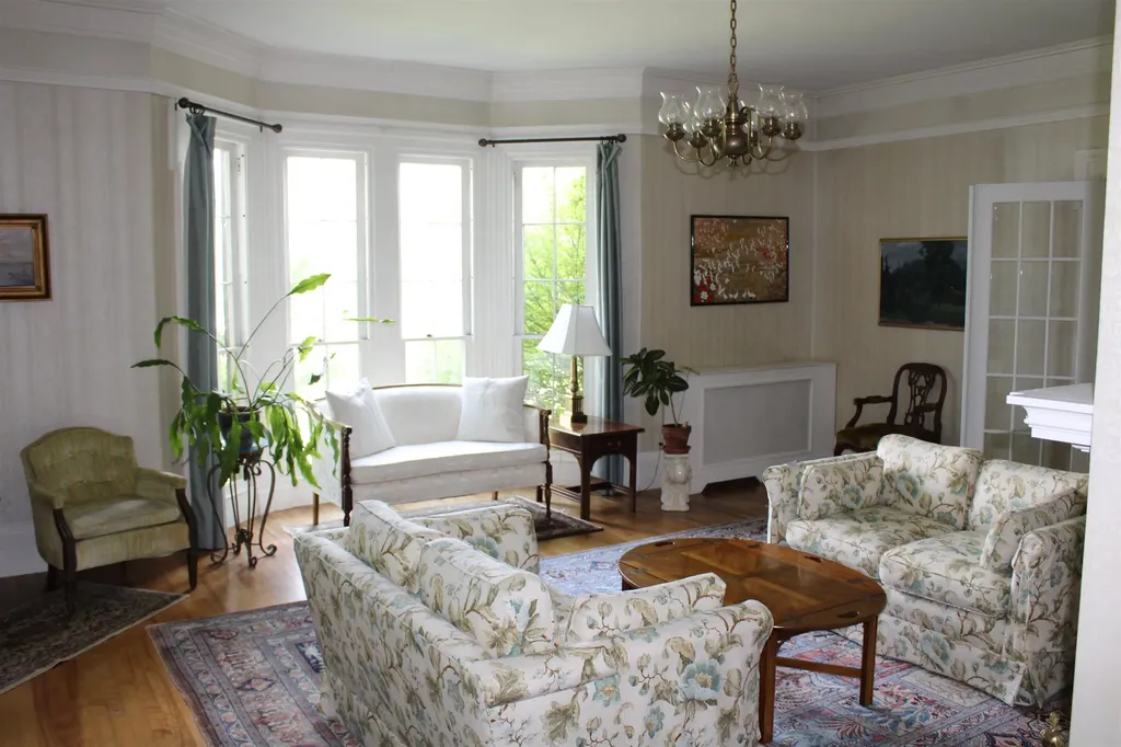 119 Summer Street St. Johnsbury VT 05819