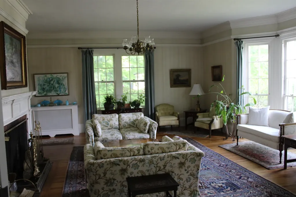 119 Summer Street St. Johnsbury VT 05819