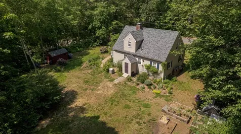 15 Allens Avenue Lee NH 03861