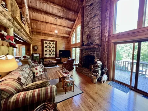 27 Stearns Avenue Wilmington VT 05363