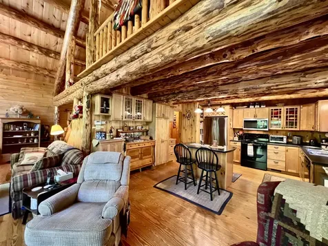 27 Stearns Avenue Wilmington VT 05363