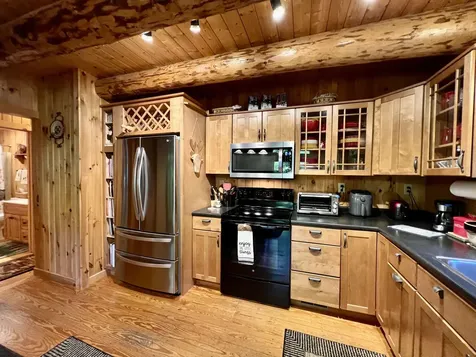 27 Stearns Avenue Wilmington VT 05363