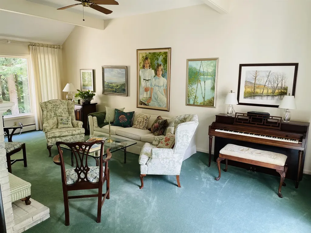 68 Owls Nest Circle Manchester VT 05254