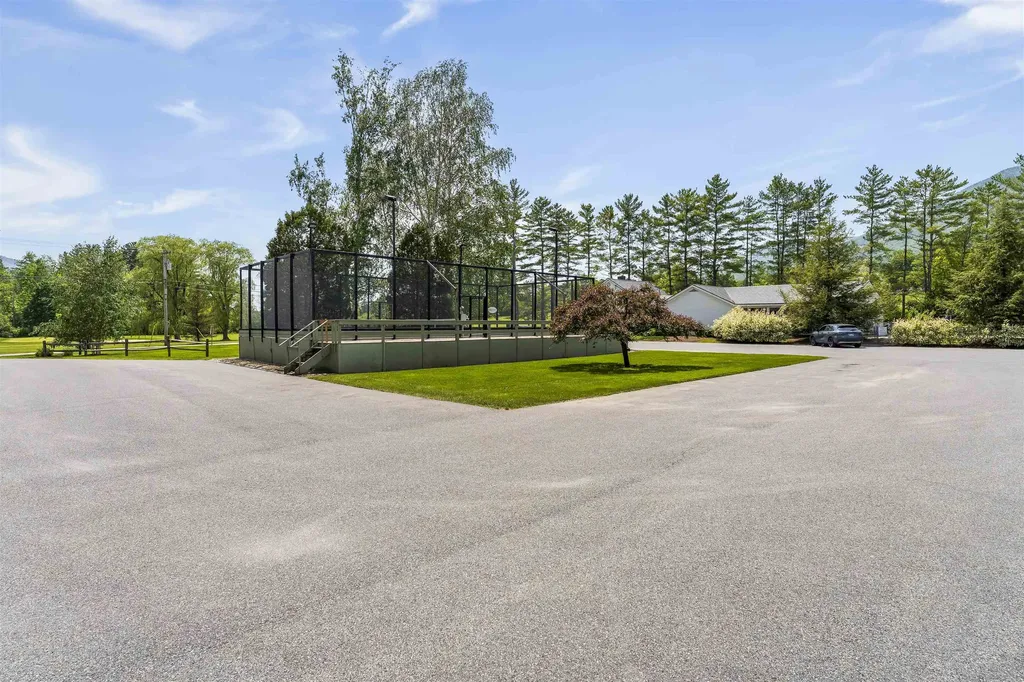 68 Owls Nest Circle Manchester VT 05254