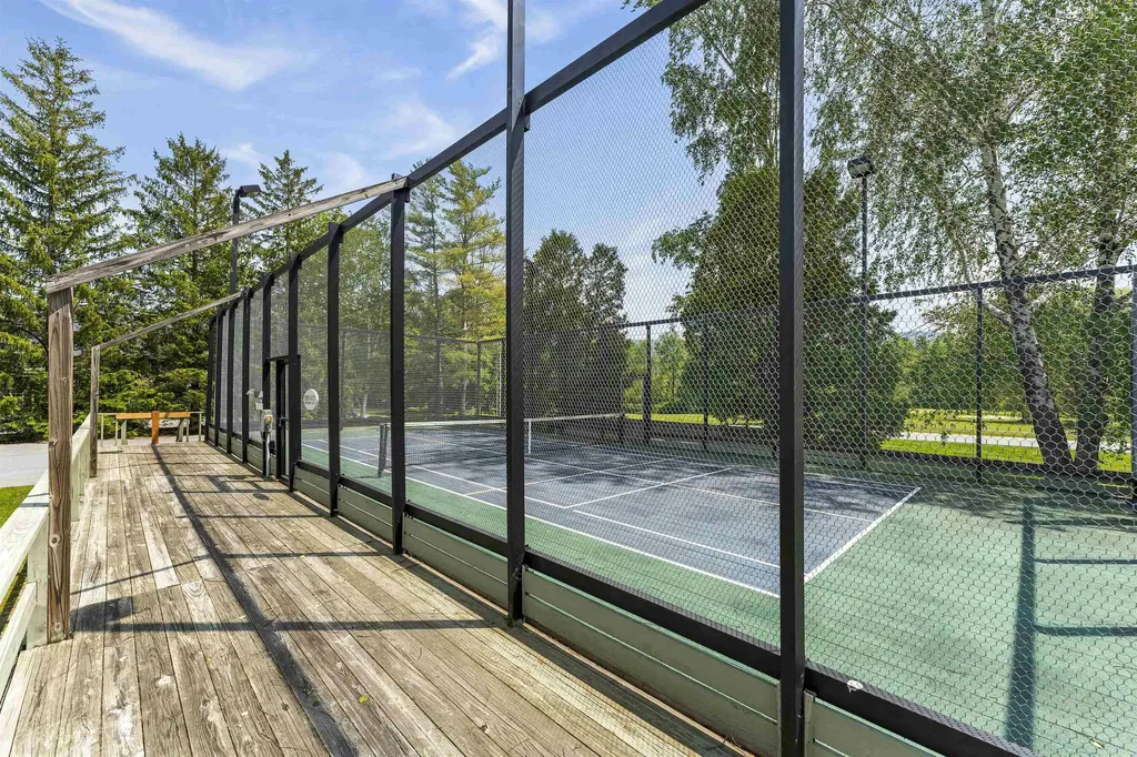 68 Owls Nest Circle Manchester VT 05254