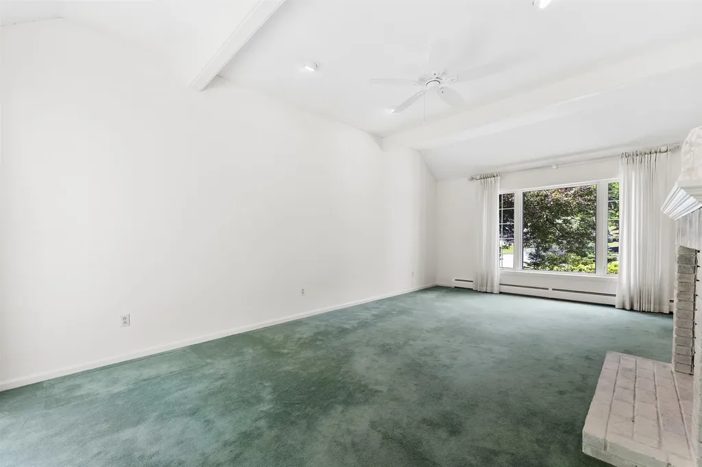 68 Owls Nest Circle Manchester VT 05254