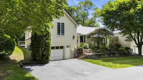 68 Owls Nest Circle Manchester VT 05254