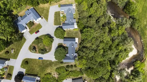 68 Owls Nest Circle Manchester VT 05254