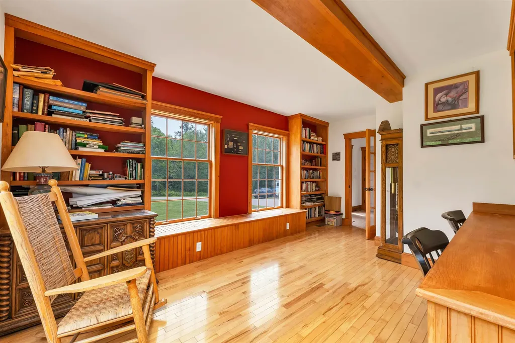 190 Ledge Hill Road Tuftonboro NH 03816