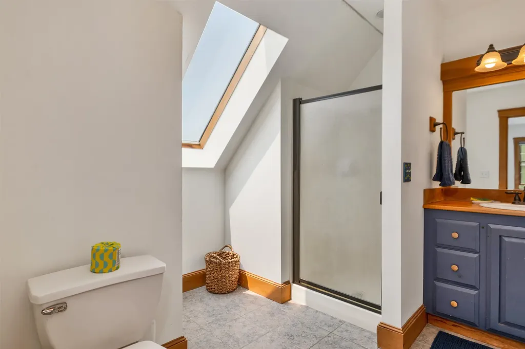 190 Ledge Hill Road Tuftonboro NH 03816