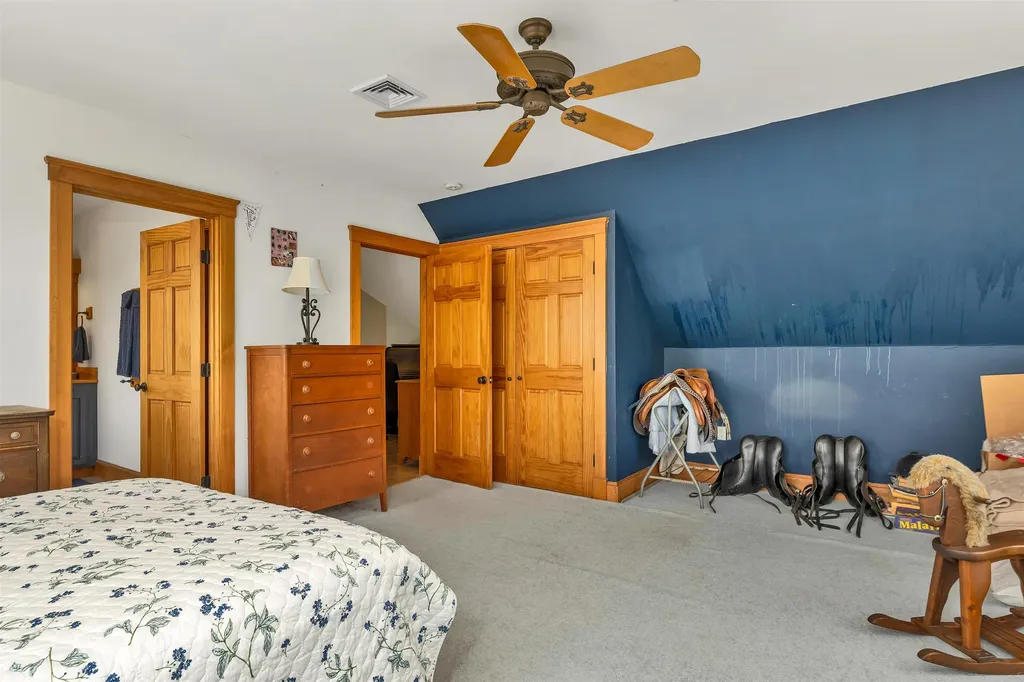 190 Ledge Hill Road Tuftonboro NH 03816