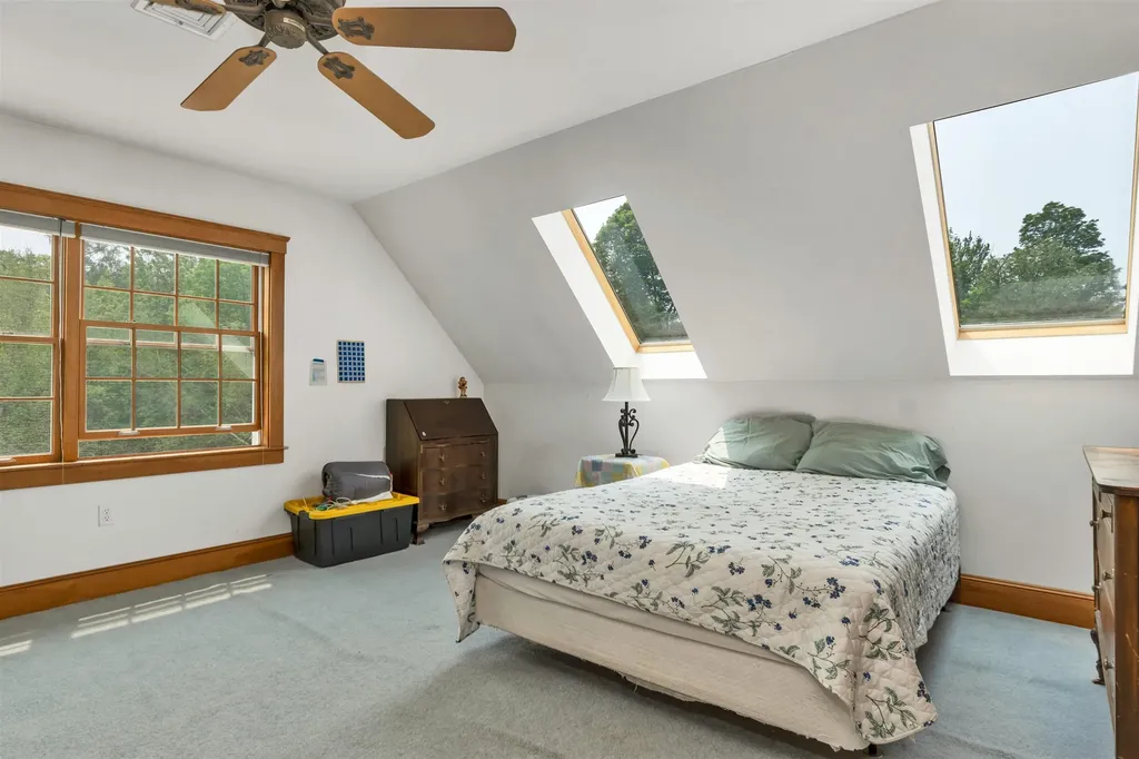 190 Ledge Hill Road Tuftonboro NH 03816