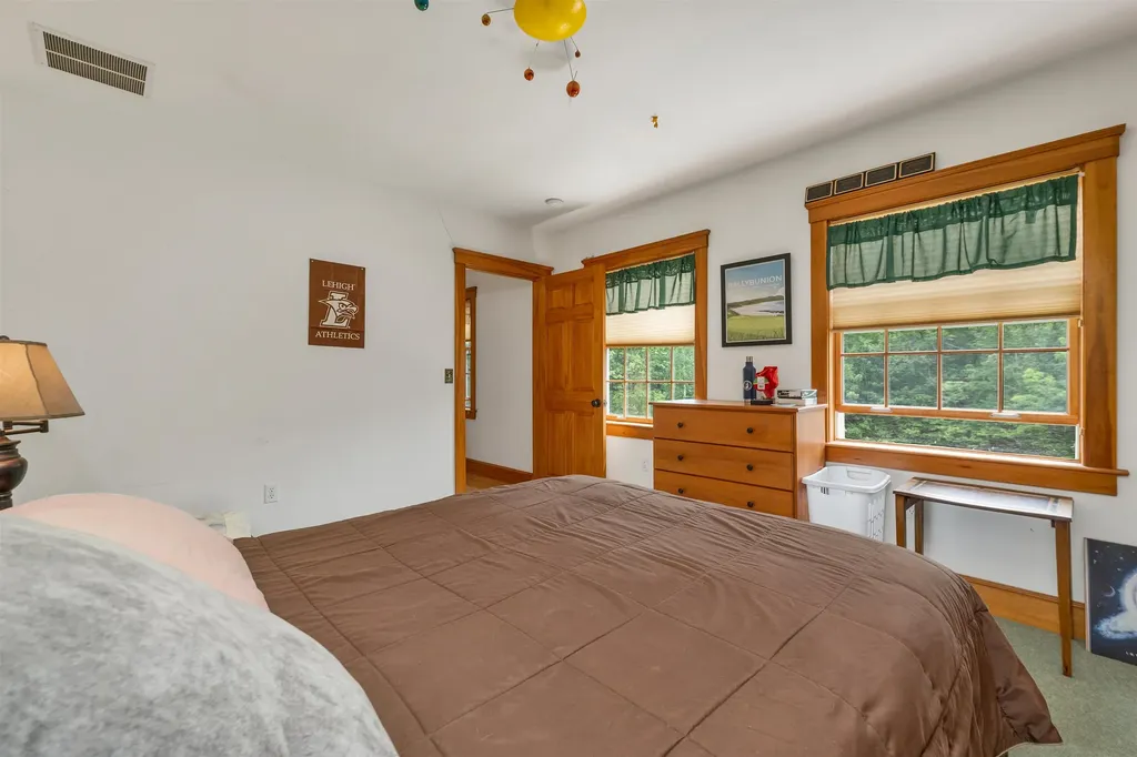 190 Ledge Hill Road Tuftonboro NH 03816