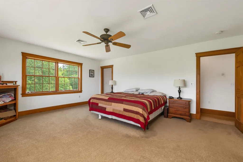 190 Ledge Hill Road Tuftonboro NH 03816