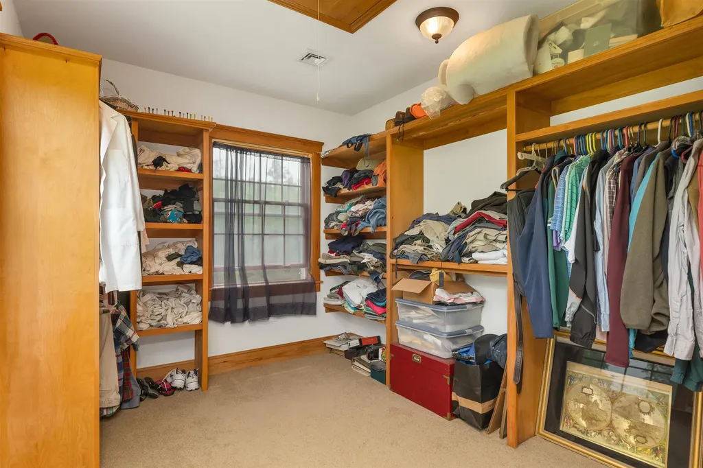 190 Ledge Hill Road Tuftonboro NH 03816