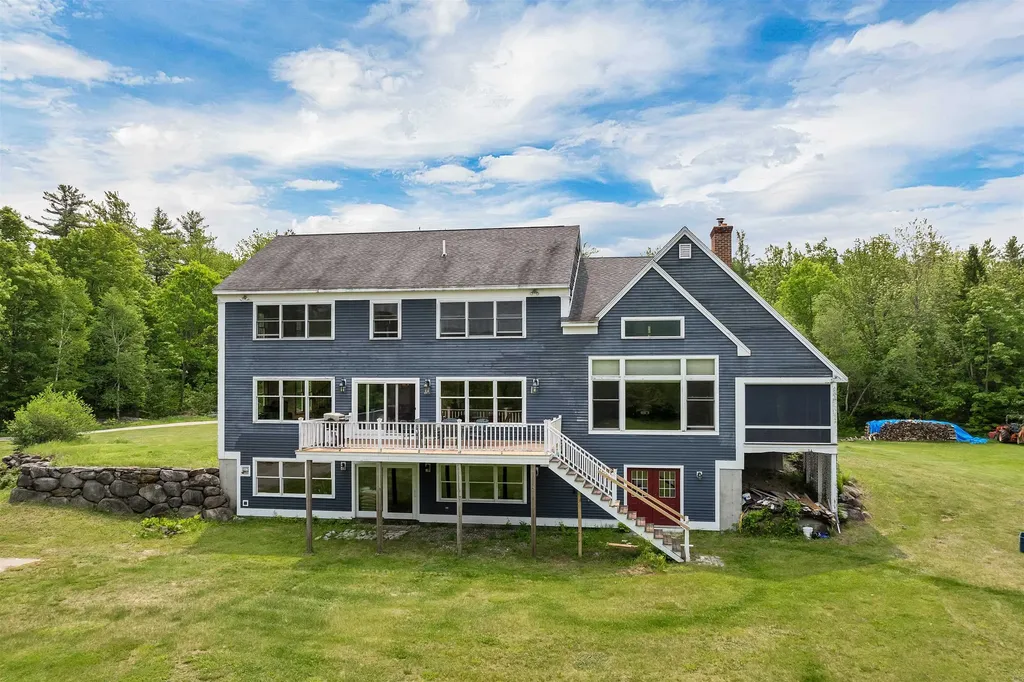 190 Ledge Hill Road Tuftonboro NH 03816