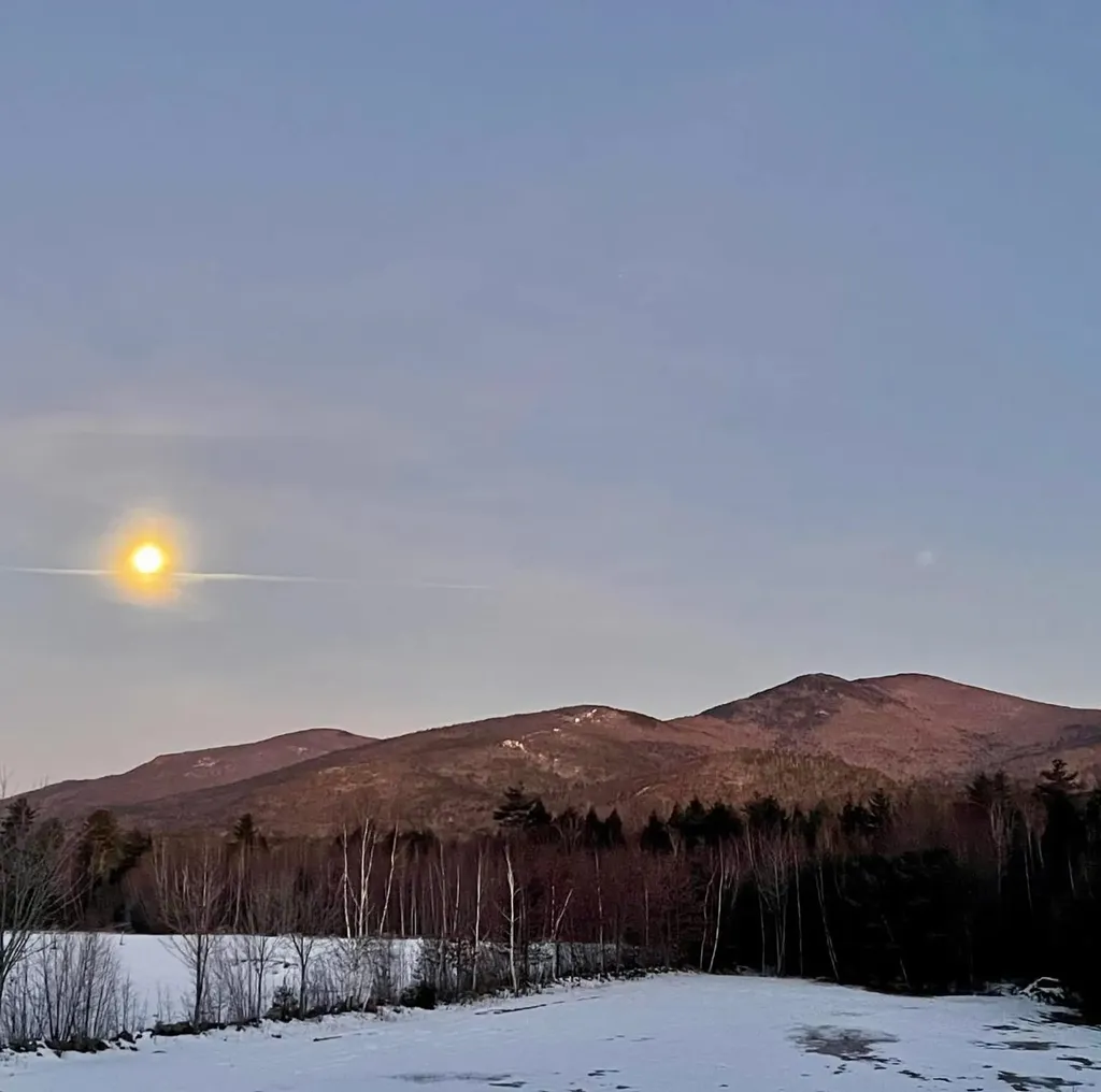 190 Ledge Hill Road Tuftonboro NH 03816