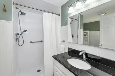 15 Mill Pond Lane Hampton NH 03842