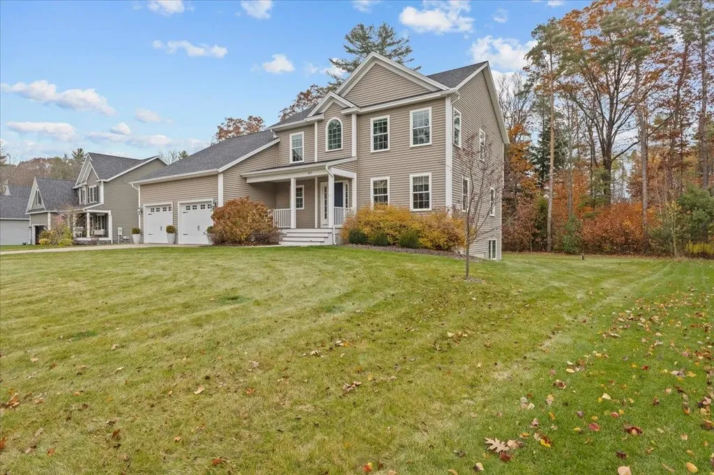 207 Walnut Grove Colchester VT 05446